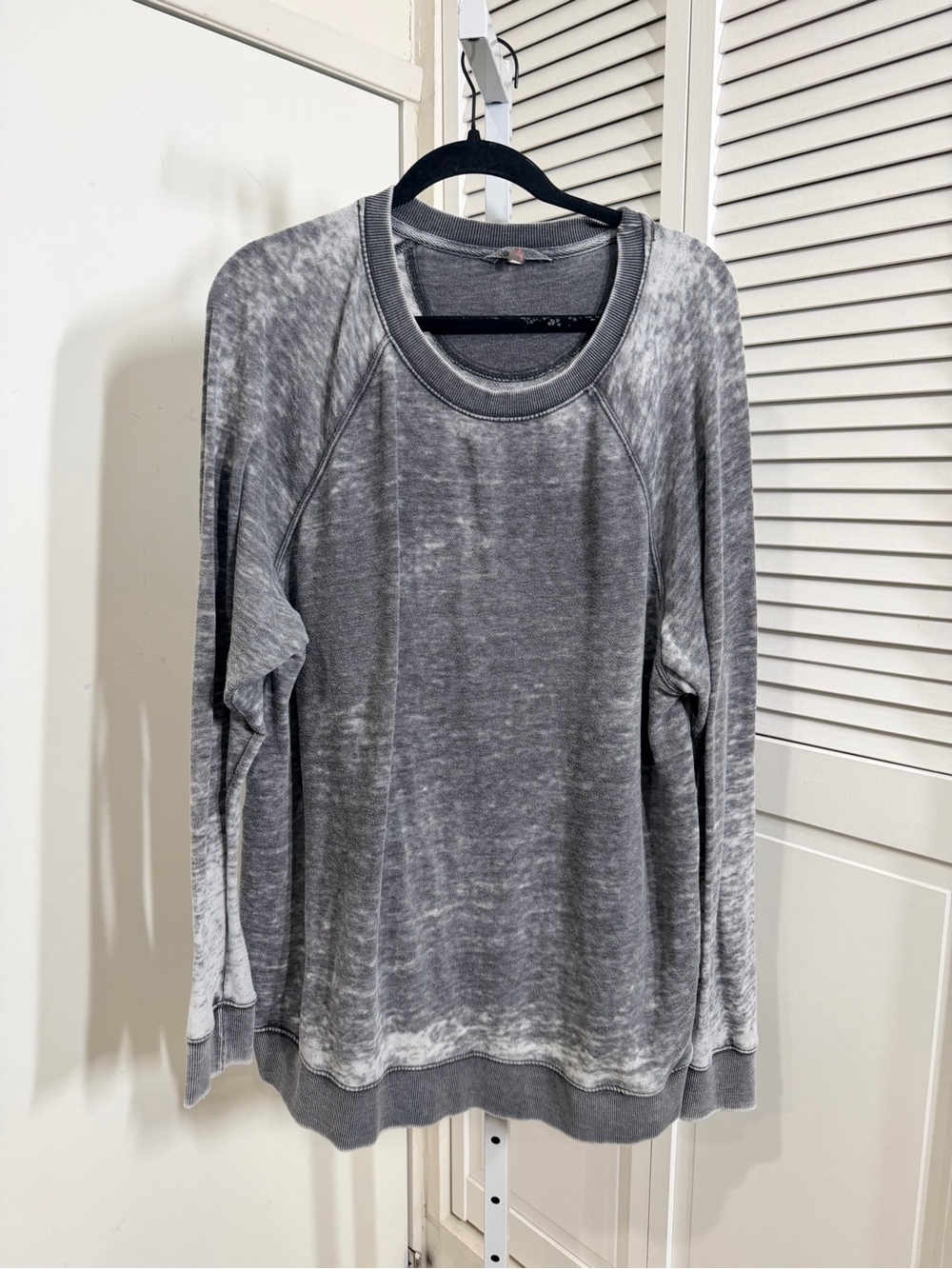 Free people Movement Acid washed Sweatshirt with pockets $98